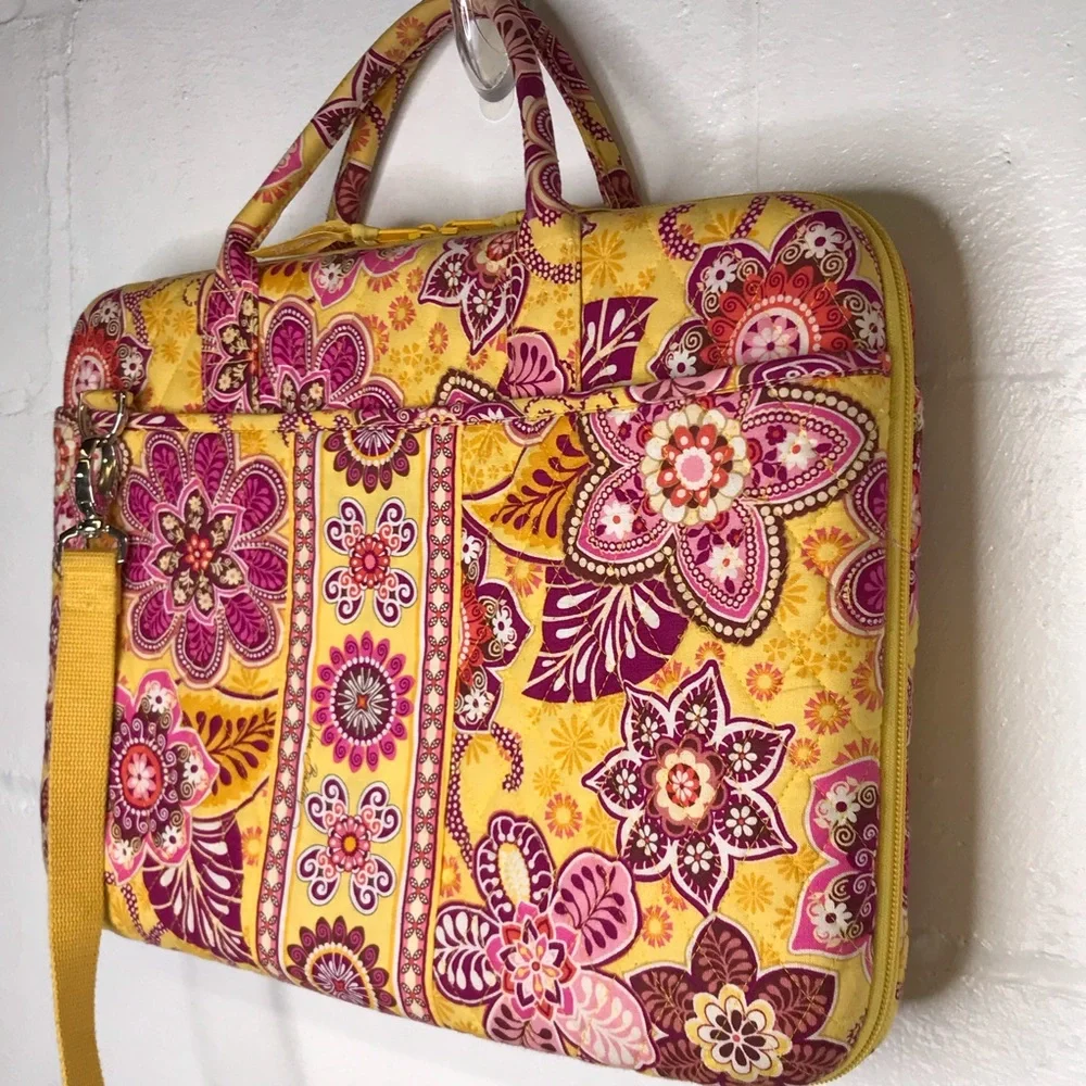 Vera Bradley Bali Gold Paisley Hard Computer Case Travel Laptop Bag